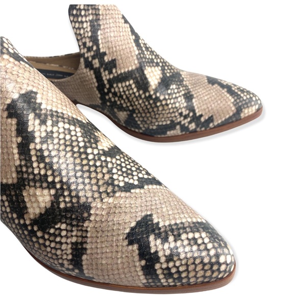 Steven Steve Madden snake print heeled mule boot - Picture 4 of 5